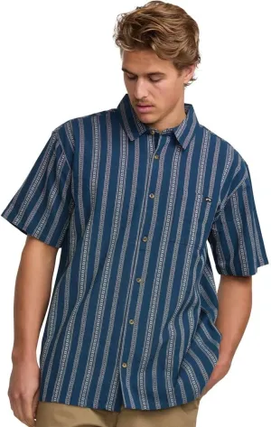 Billabong Men's Classic Sundays Woven Short Sleeve Shirt