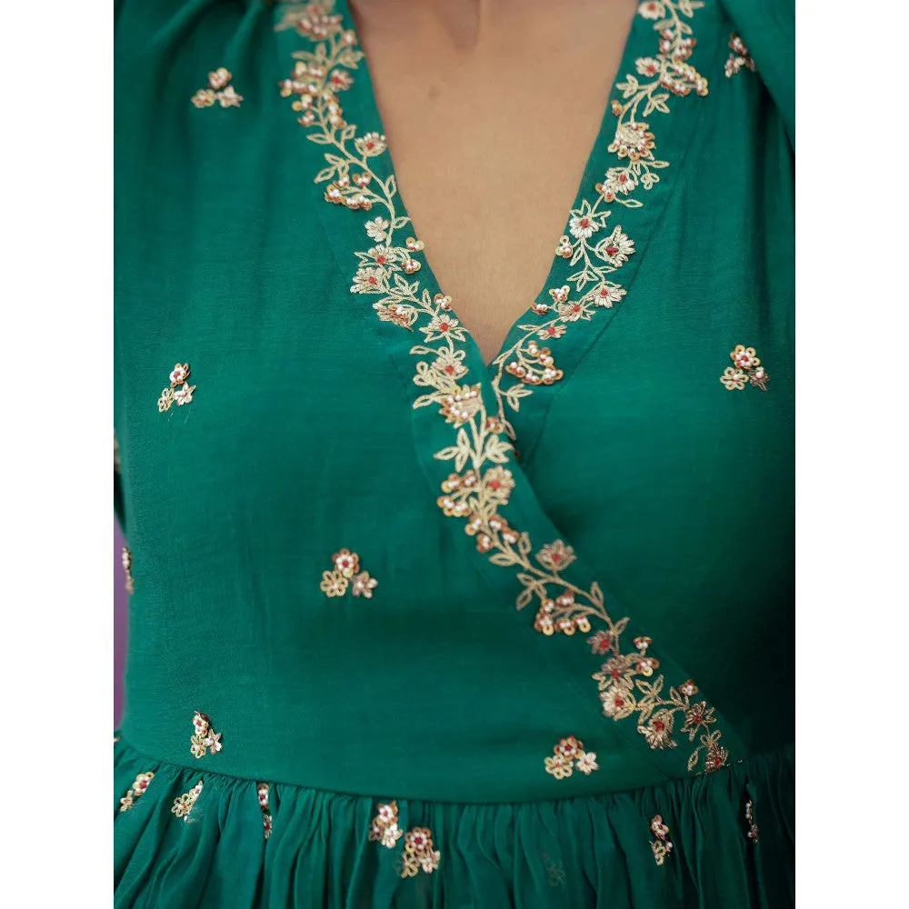 DEEPTHEE Green Jaal & Phool Hand Short Angarkha Kurti & Sharara with Dupatta (Set of 3)