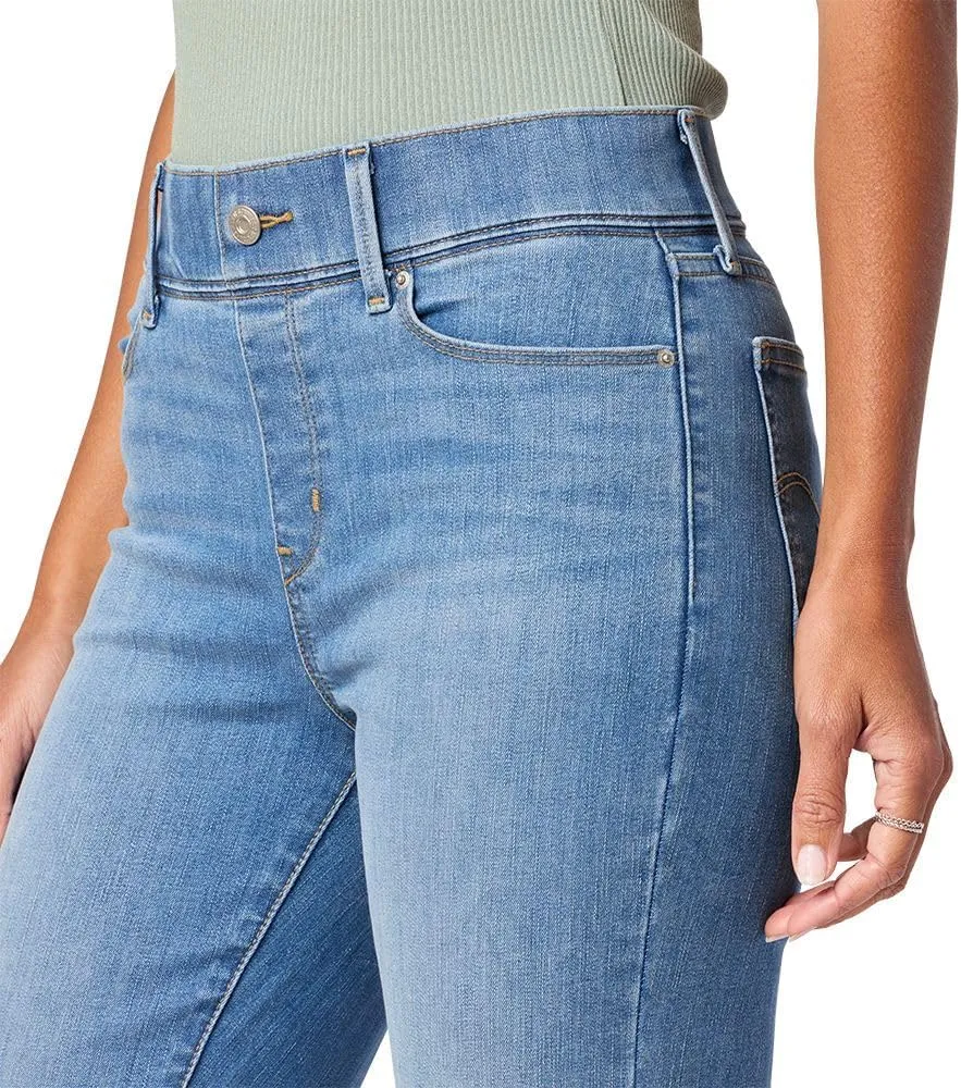 Levi Strauss Signature Gold Womens Totally Shaping Ultimate Pull-on Ankle Straight Jeans (Also Available in Plus)