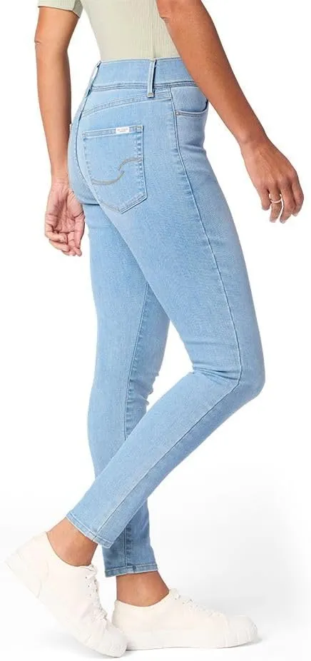 Levi Strauss Signature Gold Women's Totally Shaping Ultimate Pull-on Skinny Jeans (Also Available in Plus)