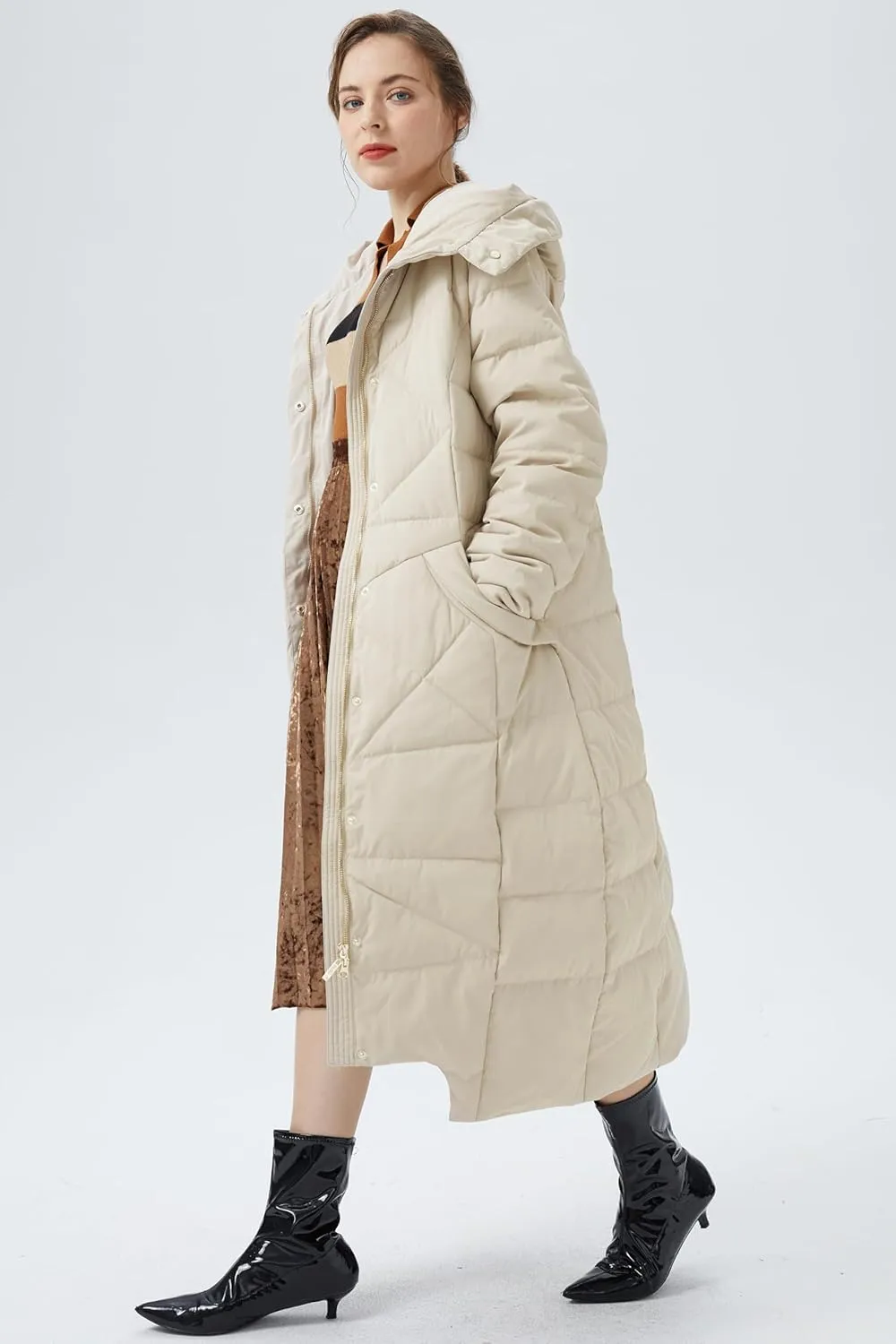 Orolay Women's Puffer Down Coat Winter Maxi Jacket with Hood