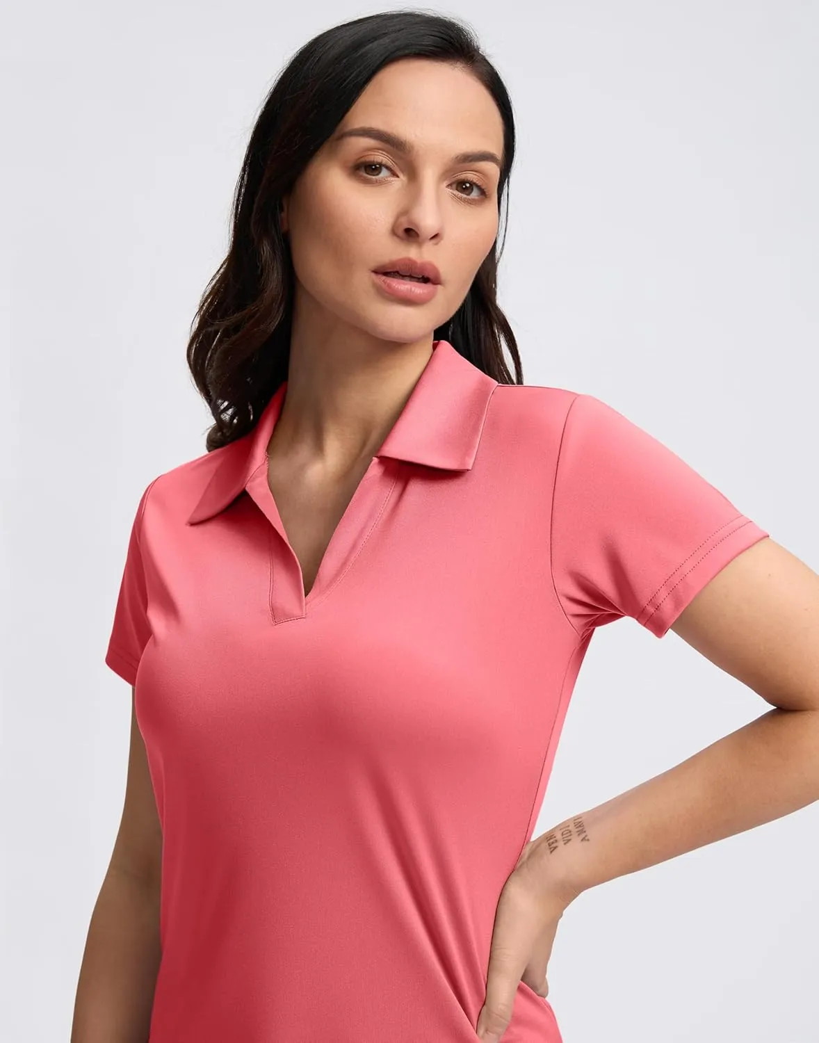 SANTINY Women's Golf Shirt Collared V-Neck Casual Work Tennis Tops UPF50  Collared Polo Shirts for Women