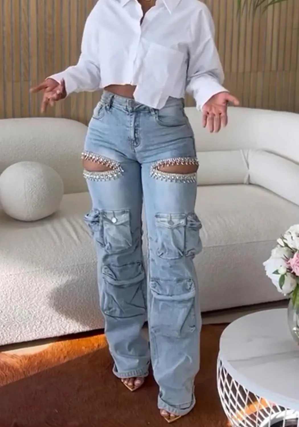 Vakkest Women's Rhinestone Cargo Jeans High Waisted Ripped Distressed Wide Leg Stretchy Denim Pants with Flap Pockets