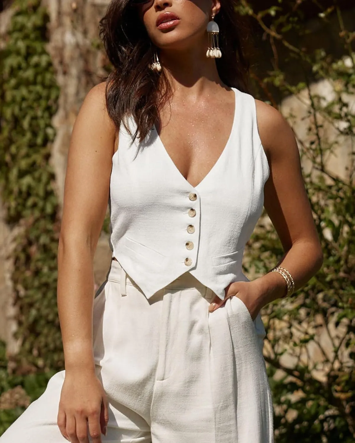 Womens Linen Vest Tank Tops 2025 Summer Lightweight V- Neck Cute Cropped Casual Fashion Beach Vacation Corset Top